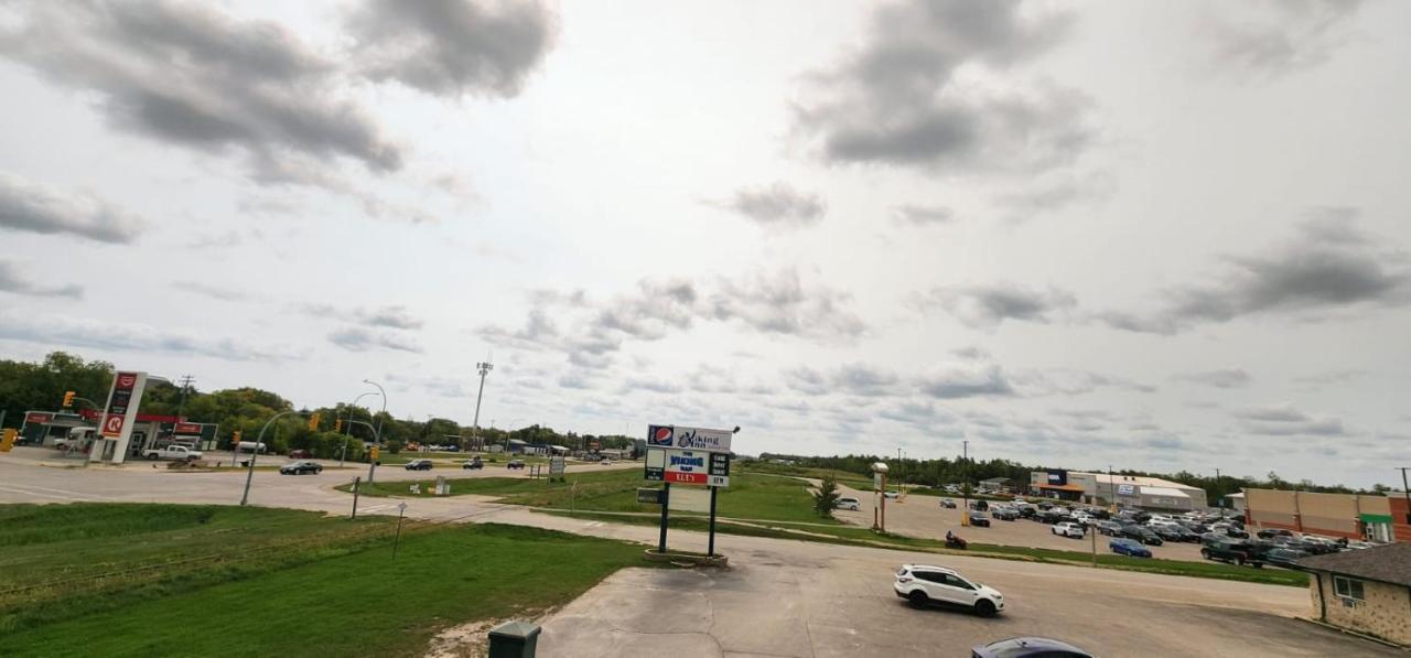 Viking Inn Gimli Exterior foto